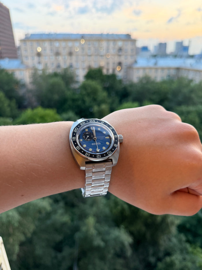 Vostok Amphibia 17035B GMT Batman Watch | Scubadudestore