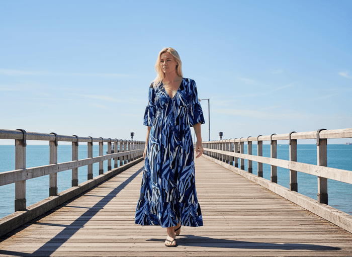 Abstract Stripe Stretch Empire Bust Maxi Dress