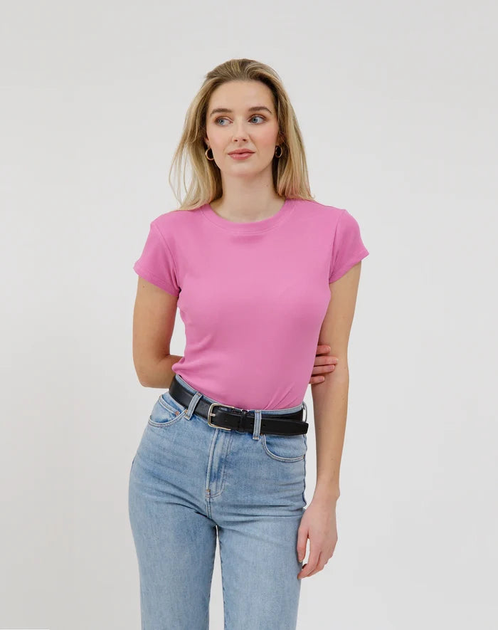 Brunette the Label Ribbed Fitted Cap Sleeve