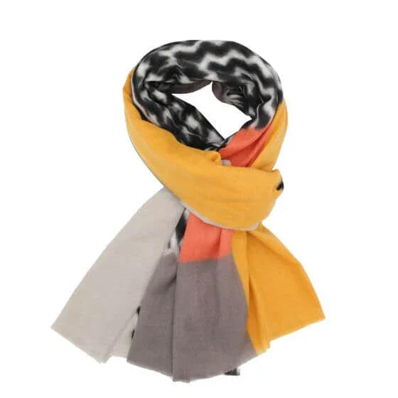 Dogtooth patch scarf