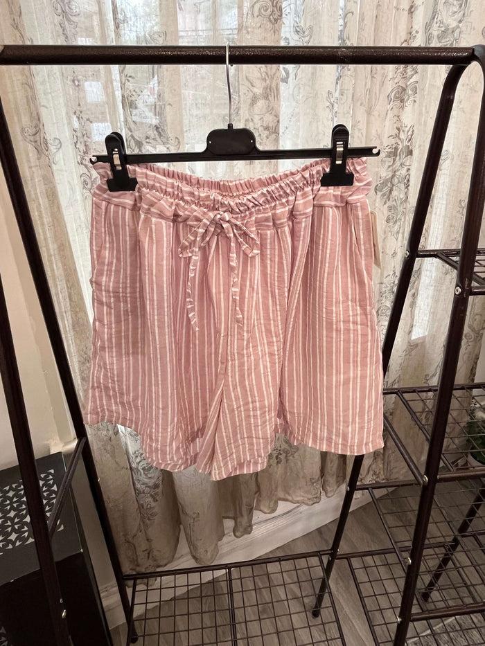 Elegant Pin Stripe Shorts