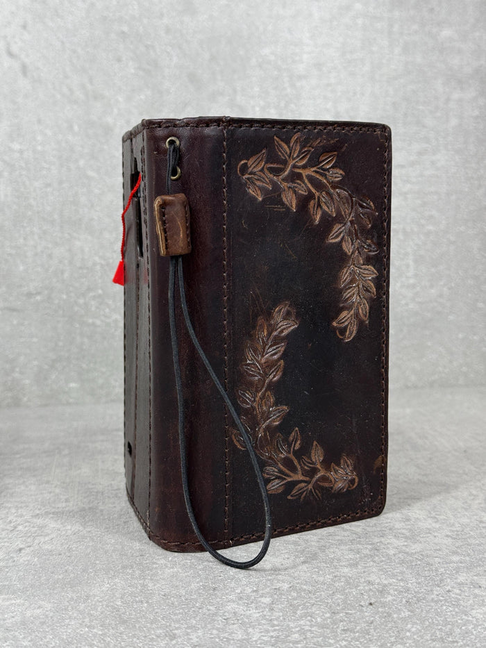 Embossed Leather Wallet Case for Google Pixel: Vintage Art Design