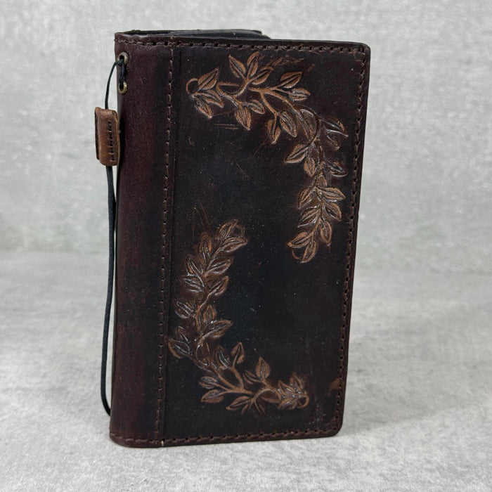 Embossed Leather Wallet Case for Google Pixel: Vintage Art Design