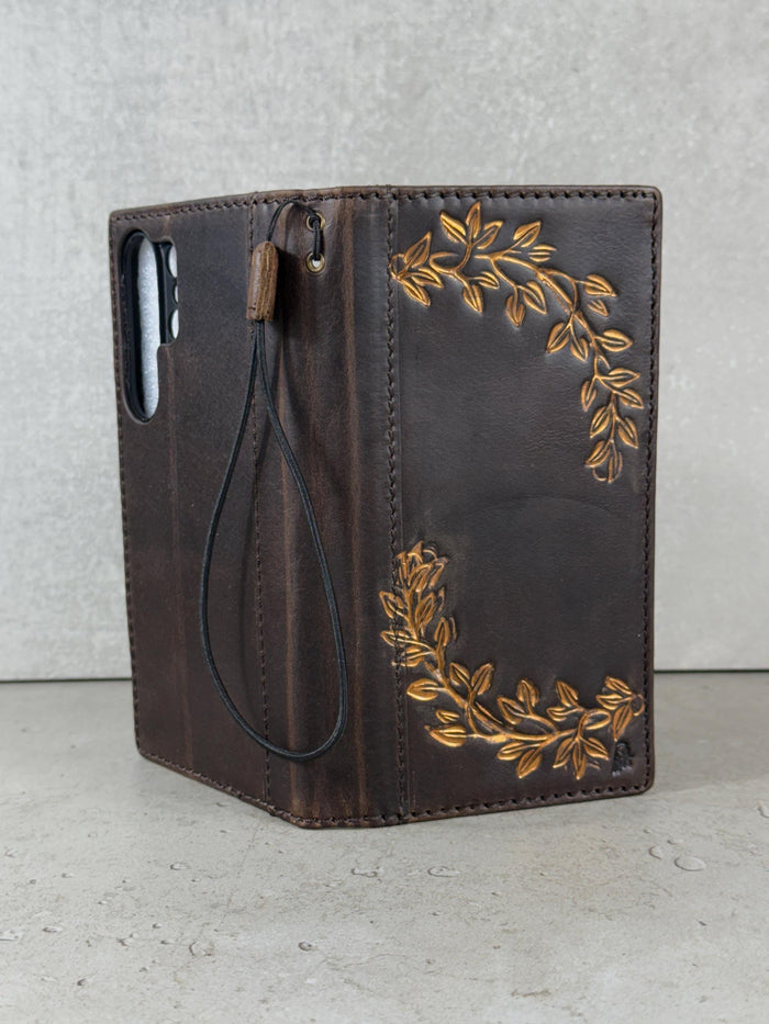 Embossed Leather Wallet Case for Google Pixel: Vintage Art Design