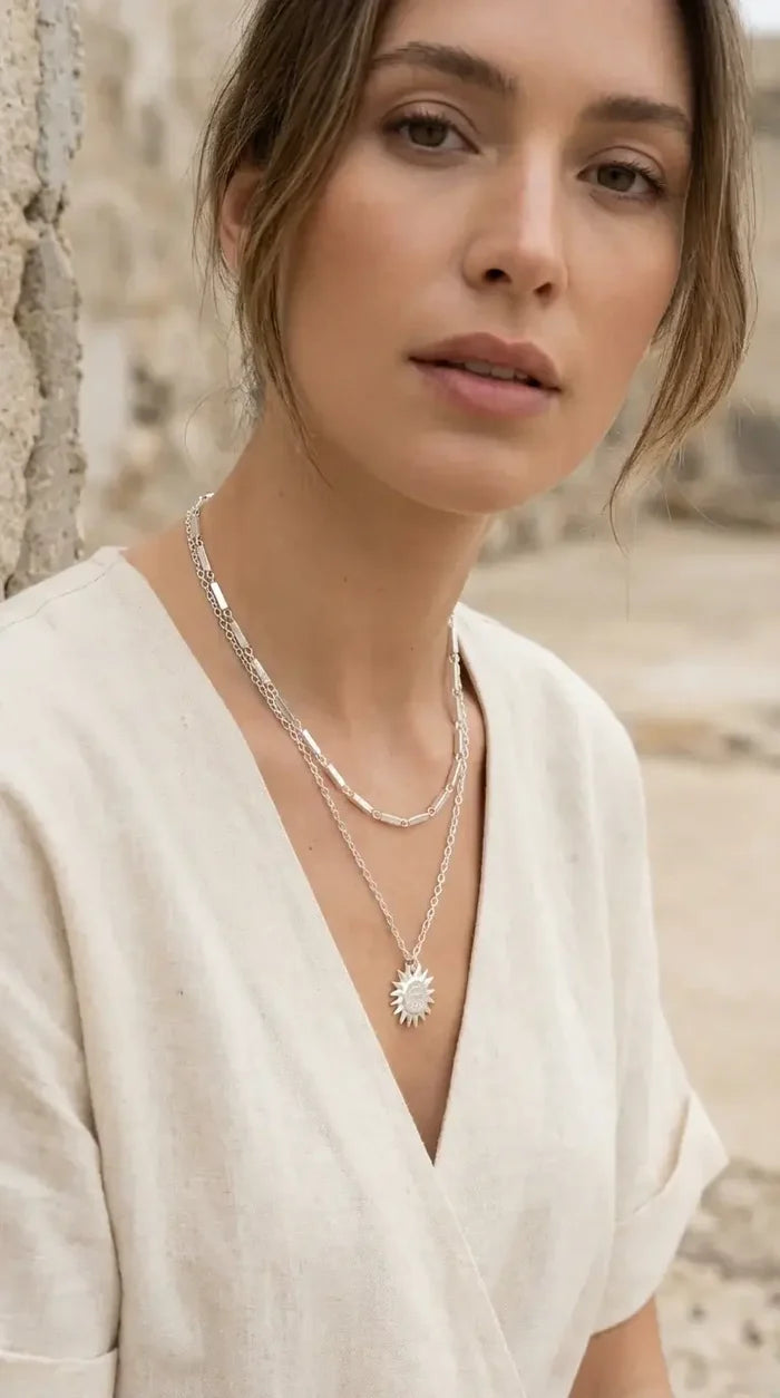 Envy Jewellery - Short silver double layer necklace with sunburst pendant