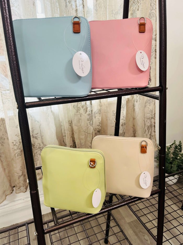 Faux Leather Clamshell Shoulder Bag