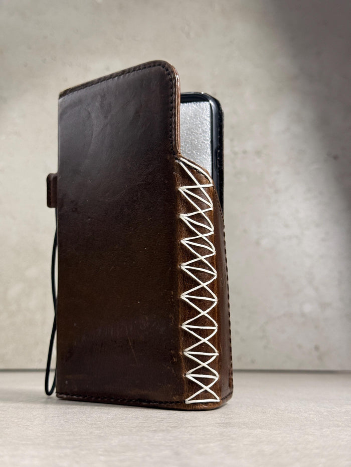 Genuine Leather Galaxy S22 S23 S24 Ultra Wallet Case: Red Heart