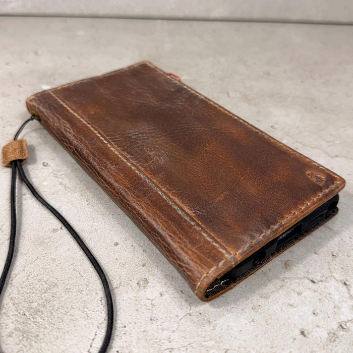 Genuine Leather Galaxy Wallet Case: Vintage Book Style, Card Slots S26 S25