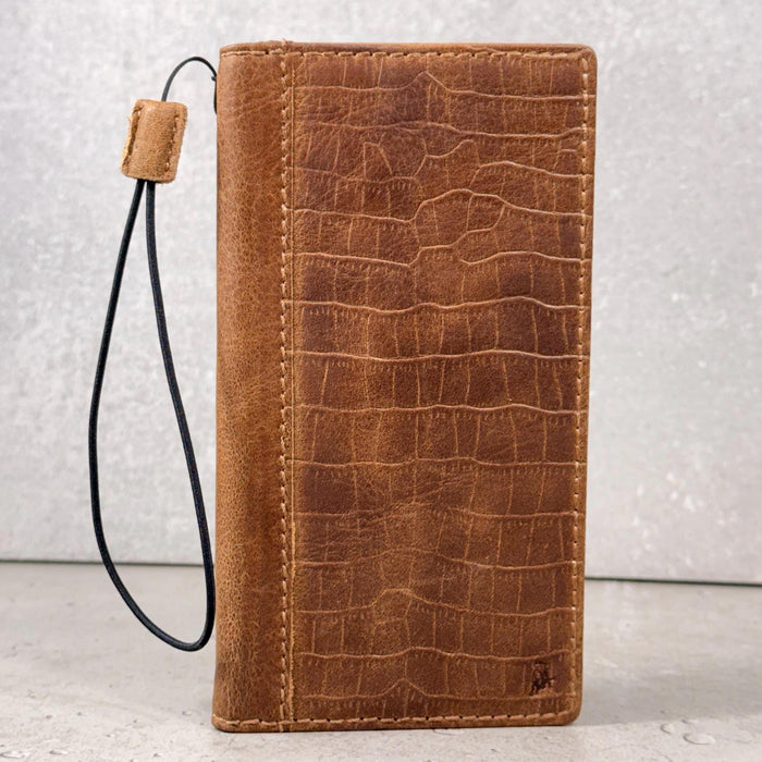 Genuine Leather Galaxy Wallet Case: Vintage Book Style, Card Slots S26 S25