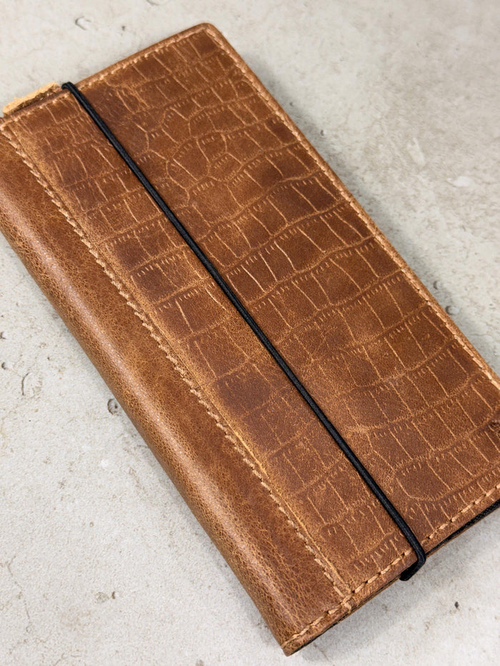 Genuine Leather Galaxy Wallet Case: Vintage Book Style, Card Slots S26 S25