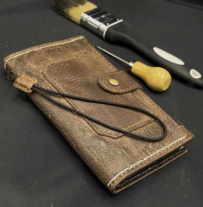 Hand-Stitched Leather iPhone Wallet Case: Card Slots & Zipper