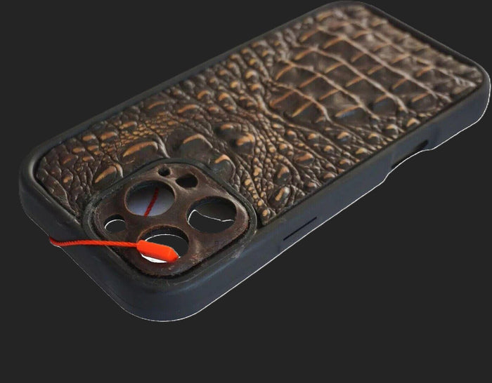 Handmade Genuine Leather iPhone Case: Crocodile Art Stitch