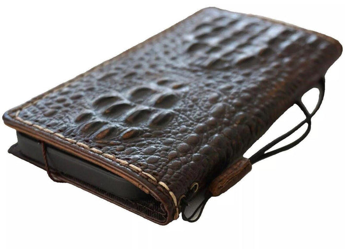 Handmade Leather iPhone Wallet Case: Card Slots, Stitch Detail