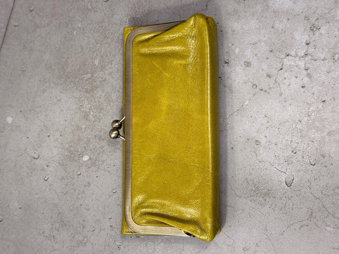 Handmade Leather Kiss Lock Wallet – Vintage Style Coin Purse