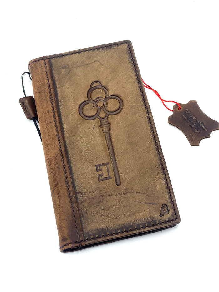 Handmade Leather OnePlus 9/9Pro Wallet Case: Art Key Design