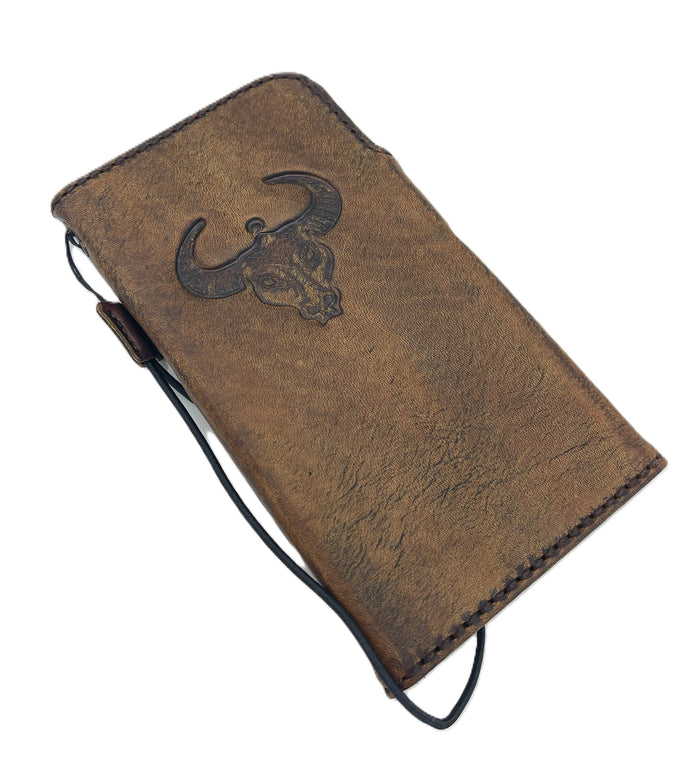 Handmade Leather Wallet Case: Bull Stamp, Card Slots