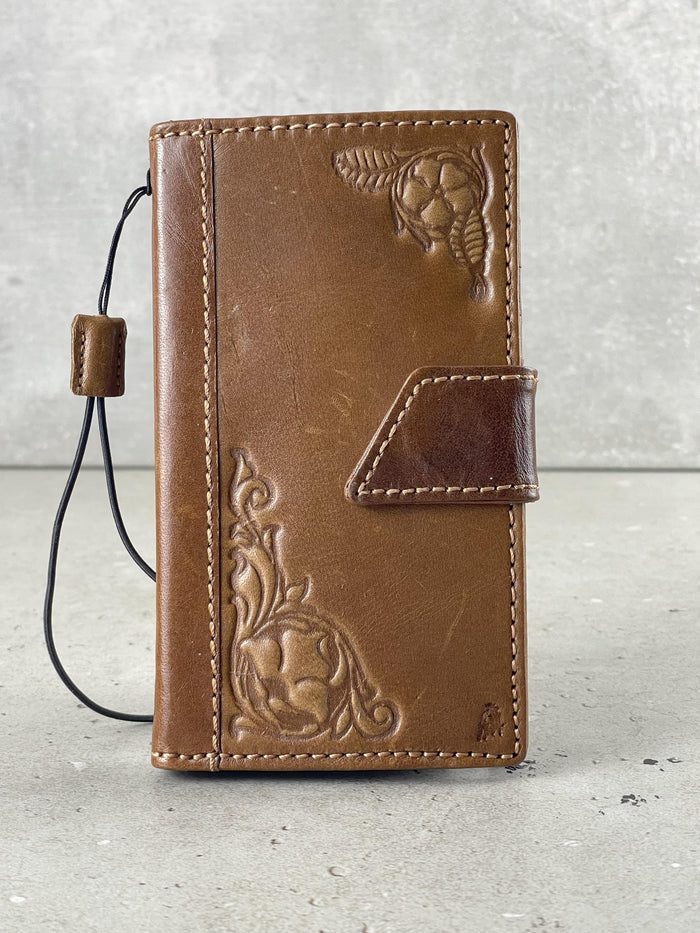 Handmade Leather Wallet Case for Galaxy: Vintage Floral Cover
