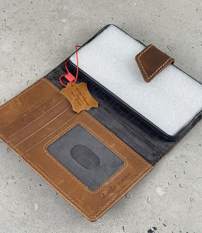 Handmade Leather Wallet Case for Galaxy: Vintage Floral Cover