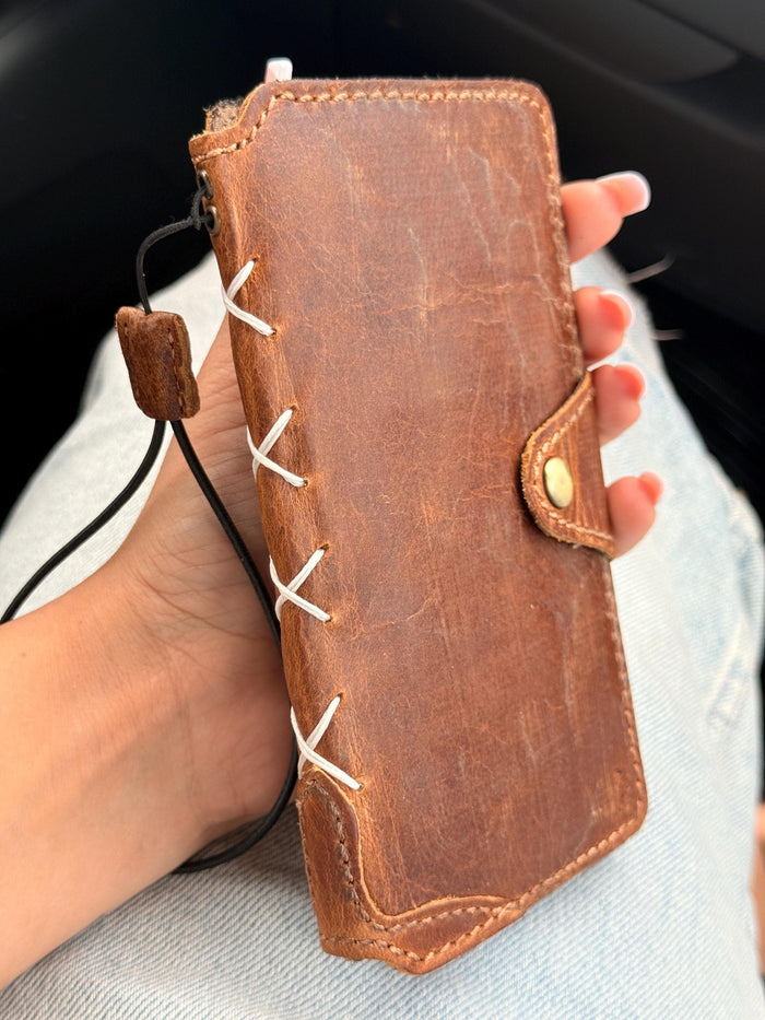 Handmade Leather Wallet Case for Google Pixel: Retro Card Holder with Zipper