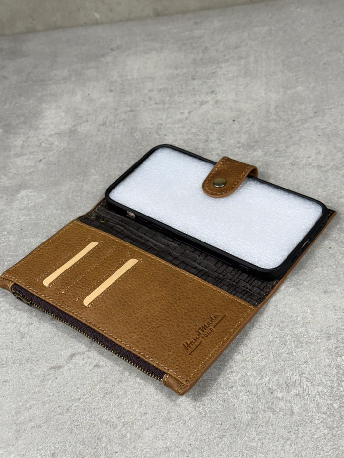 Handmade Leather Wallet Case for Google Pixel: Retro Zip Closure, Card Slots
