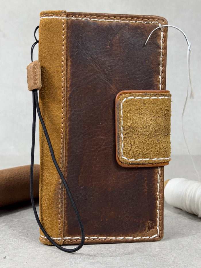 Handmade Leather Wallet Case for Google Pixel: Vintage Magnetic Card Holder