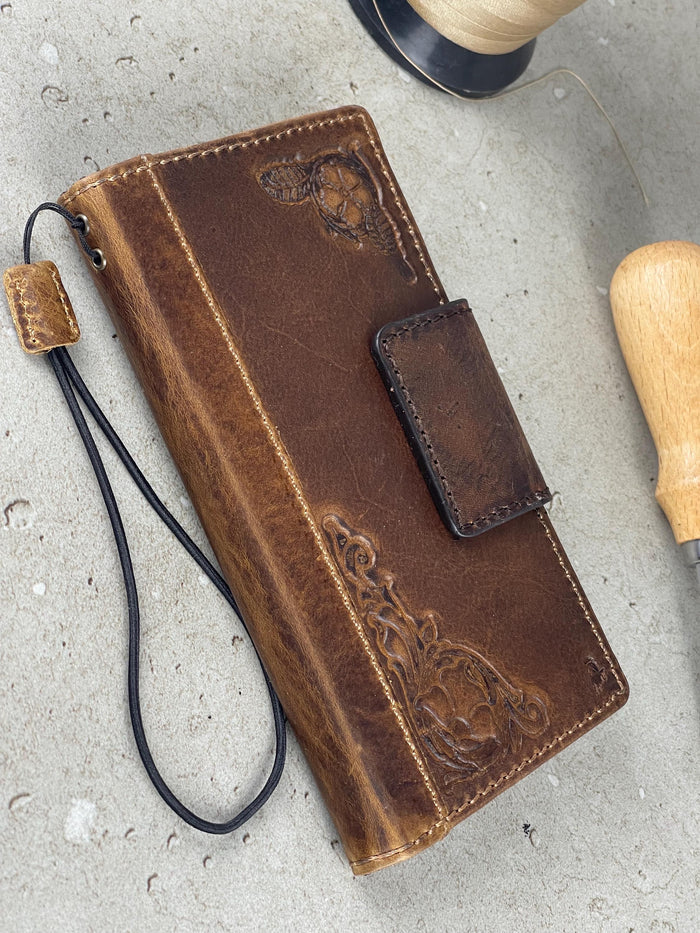 Handmade Leather Wallet Case for Google Pixel: Vintage Magnetic Cover