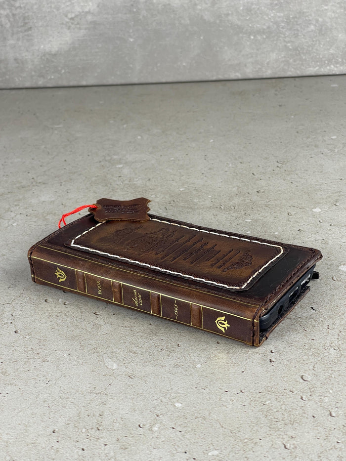 Handmade Leather Wallet Case for OnePlus 12 12R: Luxury Wireless Design