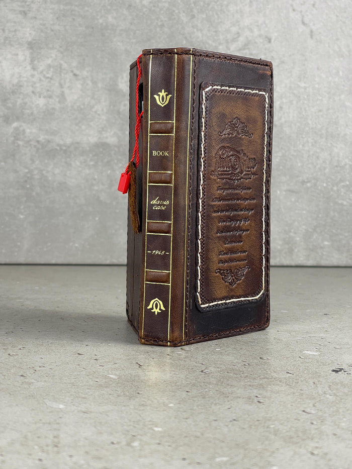 Handmade Leather Wallet Case for OnePlus 12 12R: Luxury Wireless Design