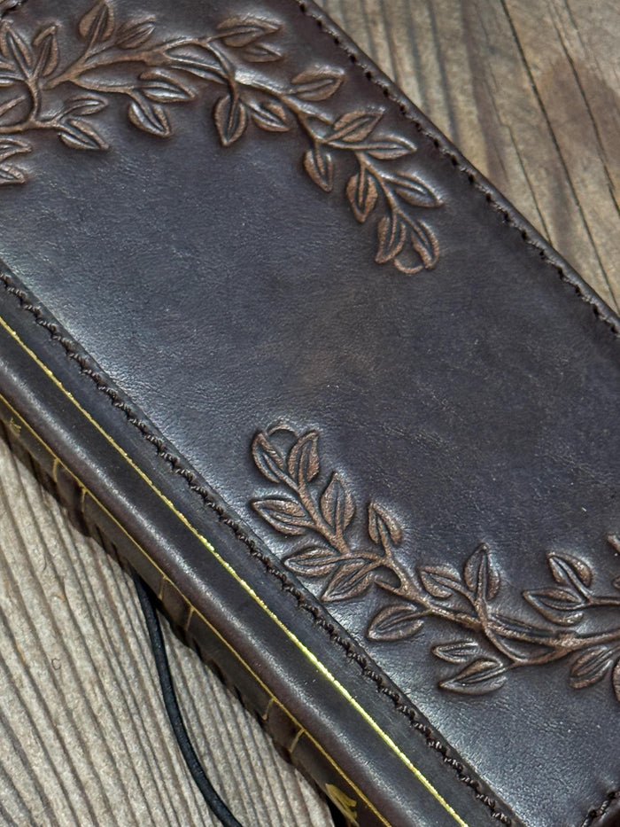 Handmade Leather Wallet Case for OnePlus: Luxury Oiled Finish