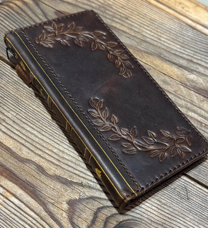 Handmade Leather Wallet Case for OnePlus: Luxury Oiled Finish