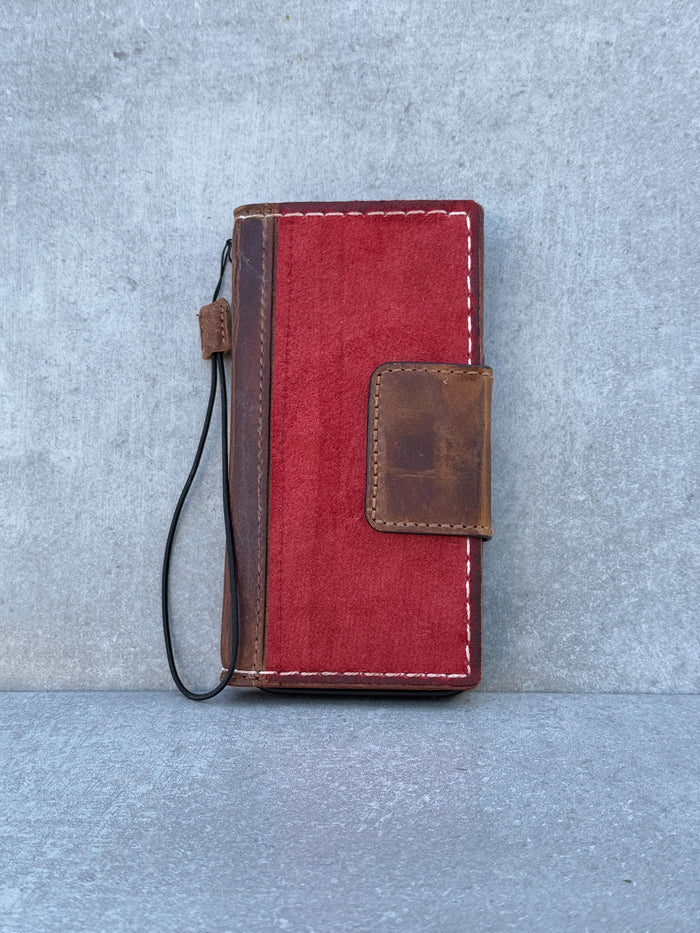 Handmade Leather Wallet Case for OnePlus: Luxury Wireless Design