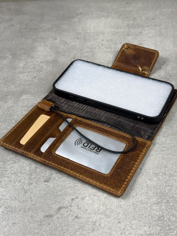 Handmade Leather Wallet Case for OnePlus: Wireless Charge, Card Slots