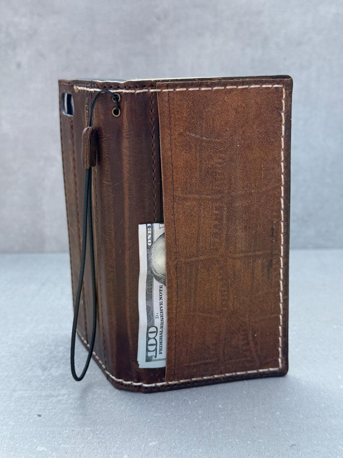 Handmade Leather Wallet Case: Samsung Galaxy, Card Slots, Book Design