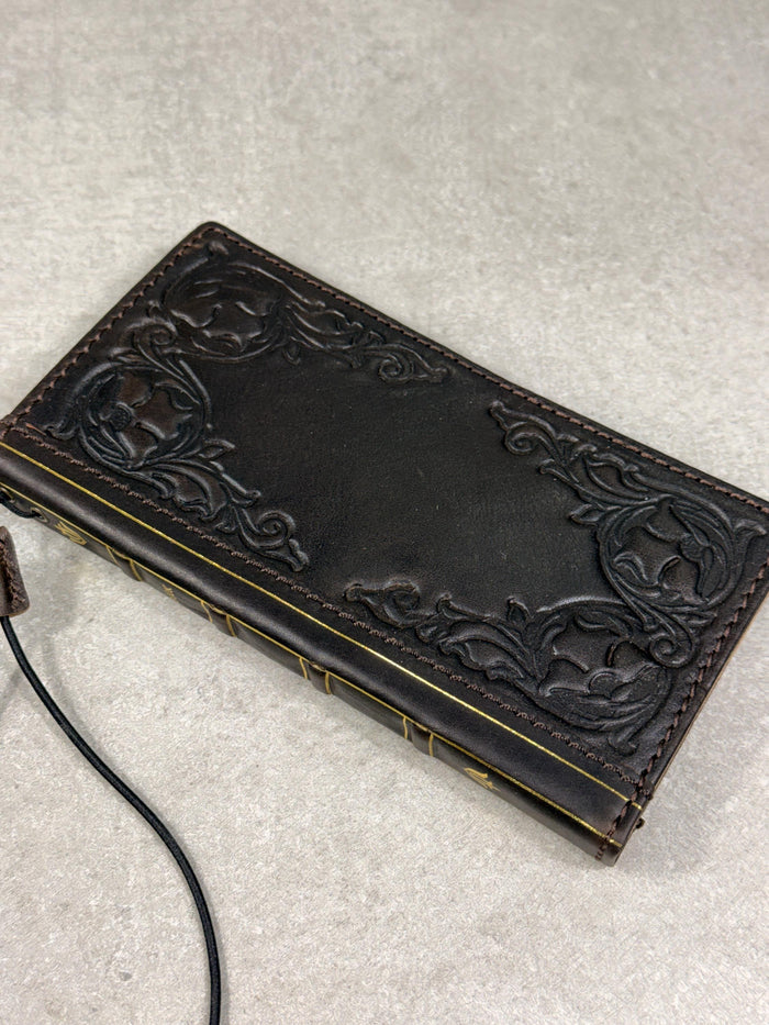 Handmade Leather Wallet Phone Case: Royal Book Design