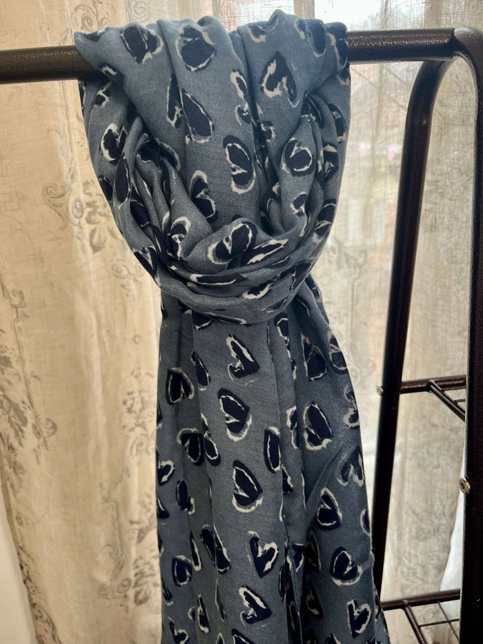 Heart Print Lightweight Scarf