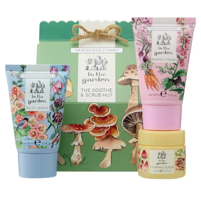 Heathcote & Ivory In The Garden Soothe & Scrub Hut