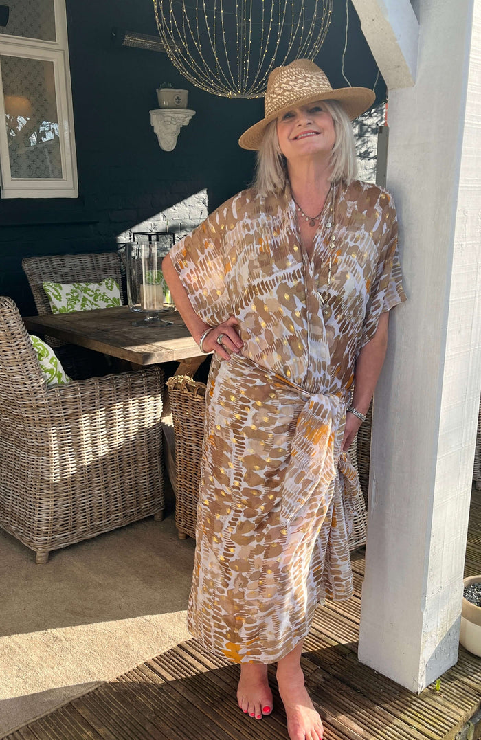 Ladies Abstract Kimono & Scarf/Sarong Combo