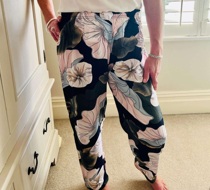 Ladies Floral Trouser