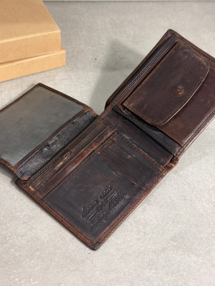 Leather wallet card slots  bill compartments thin design Hand-Stitched  Davidov art