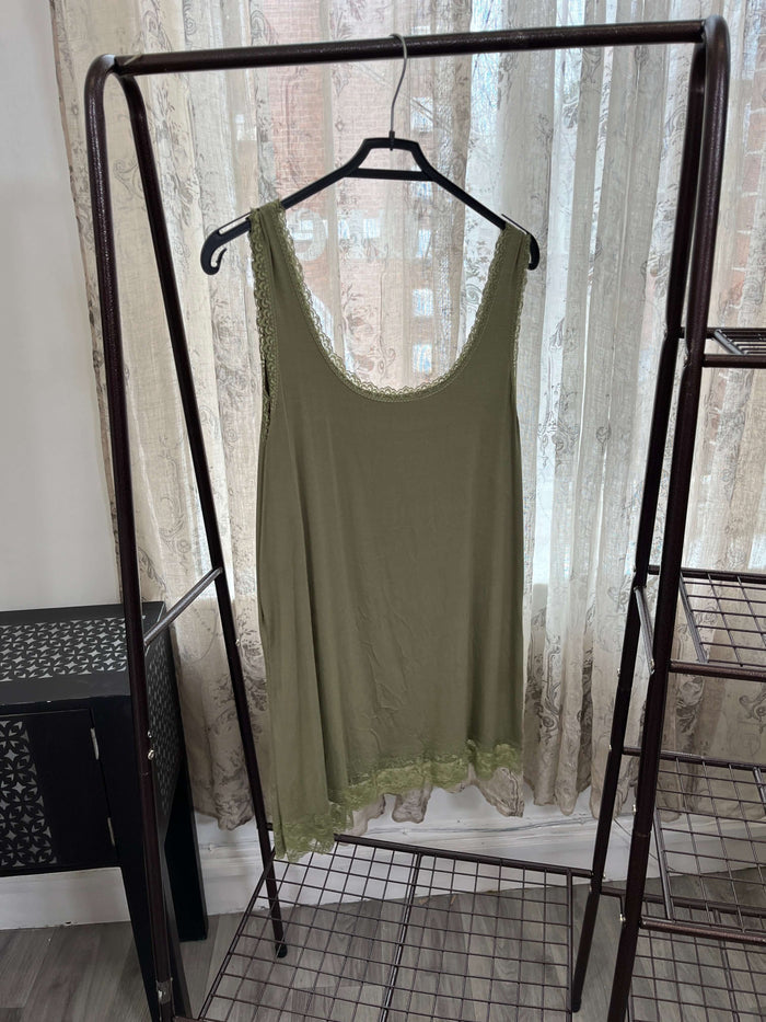 Lace Trim Detail Round Neck Vest Top
