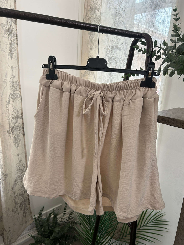 Plain Elegant Floaty Shorts