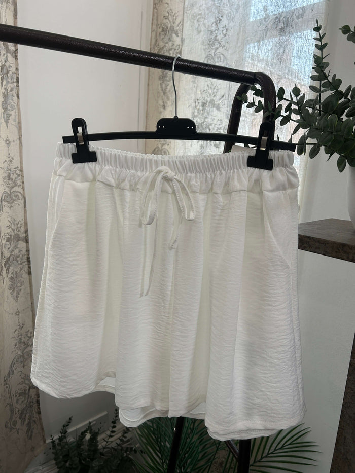 Plain Elegant Floaty Shorts