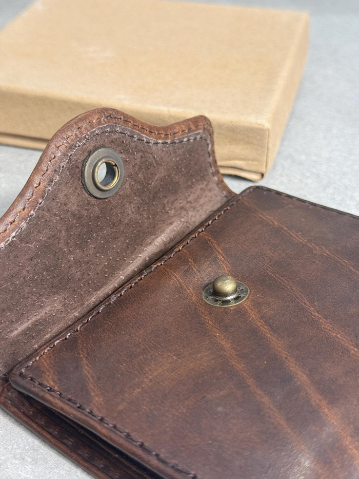 Tik Tak Slim Leather Wallet – Minimalist & Lightweight