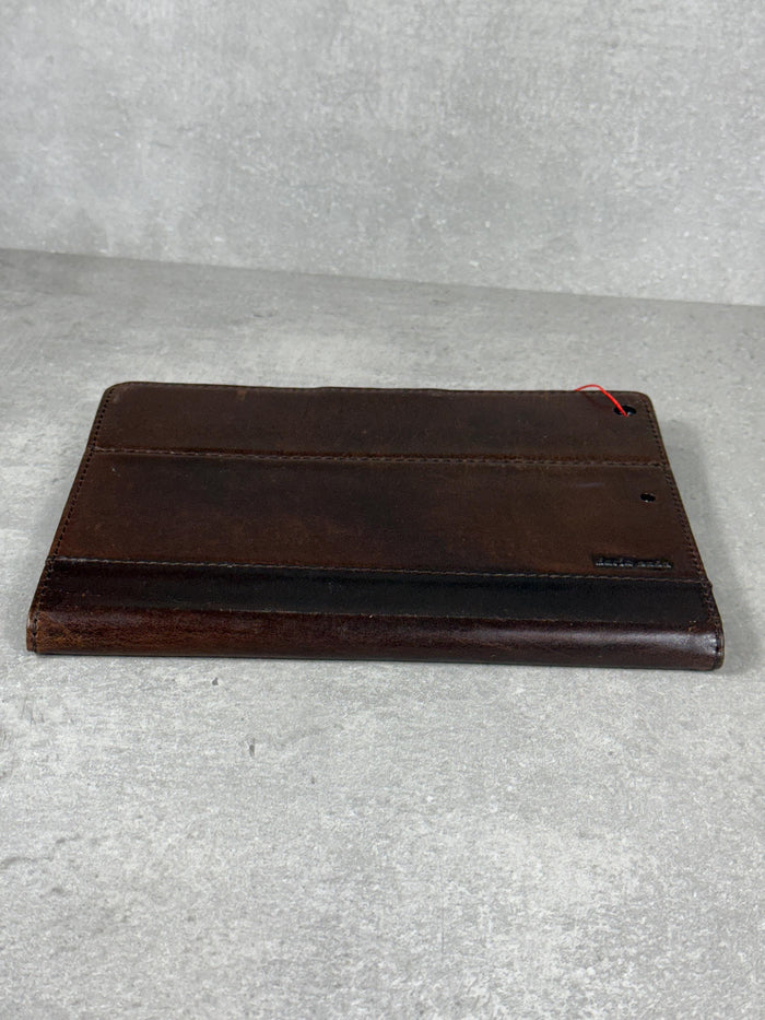Vintage Leather iPad Mini Case: Magnetic Pen Holder, Hand Sewn
