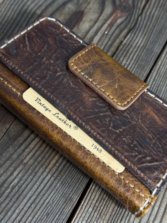 Vintage Leather iPhone 17 Wallet Case: Book Style, Card Slots