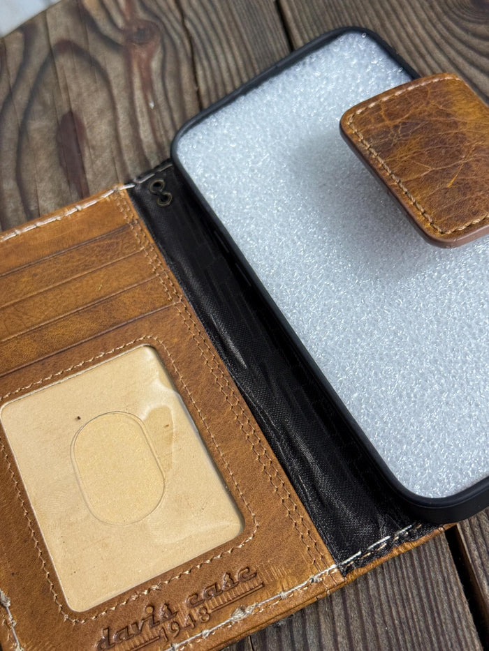 Vintage Leather iPhone 17 Wallet Case: Book Style, Card Slots
