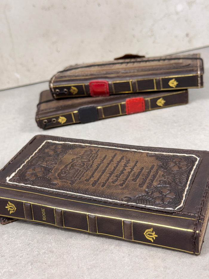 Vintage Leather iPhone 17 Wallet Case: Book Style, Card Slots