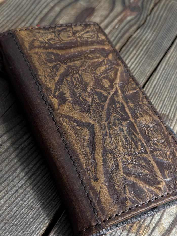 Vintage Leather Wallet Case for iPhone 17: Book Style, Card Slots