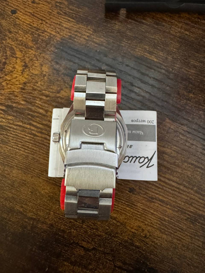 Vostok Komandirskie 650541 24-Hour Watch For Parts or Repair