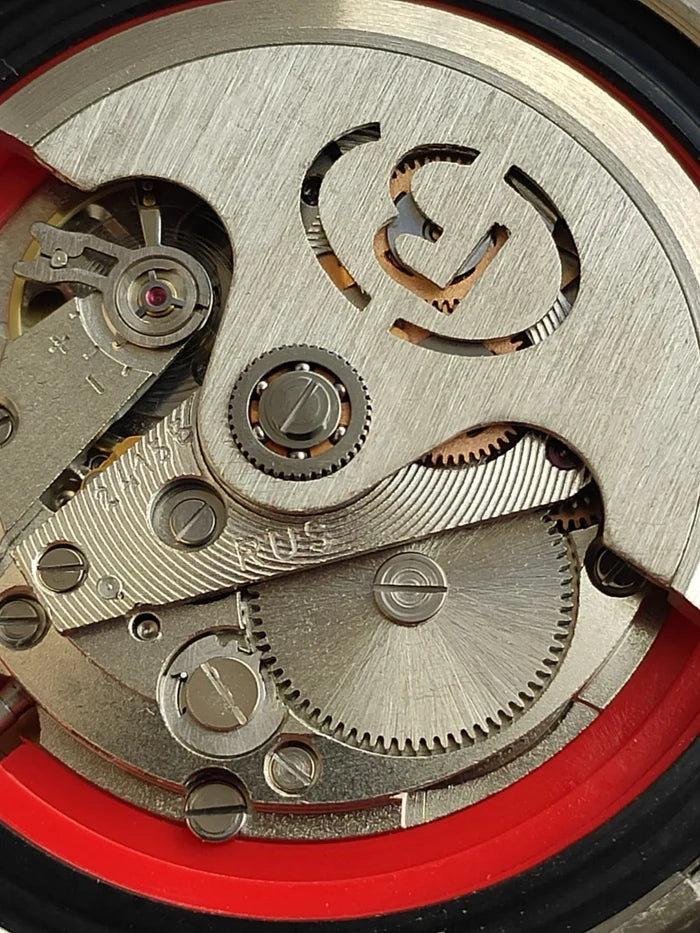 Vostok Komandirskie 65087G Automatic Mechanical Watch | Scubadudestore